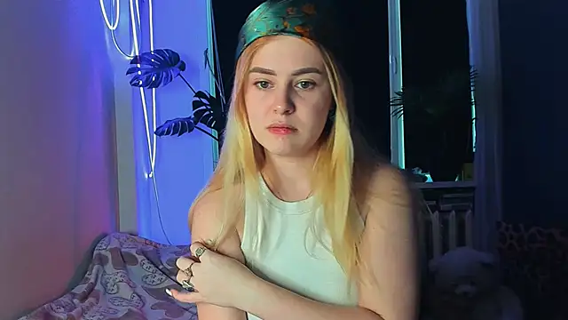 Alexa Pirs online show from 20, 3, 2025