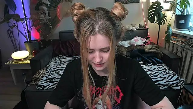 Snapshot of Alexa_Pirs chatting on 3, 3, 2026 Alexa Pirs online show from 3, 3, 2026