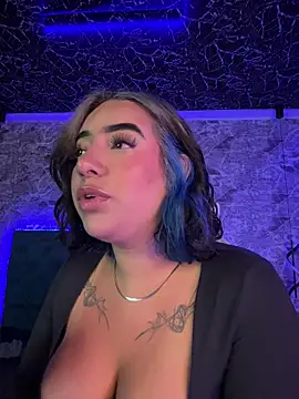 Scarlett-LS online show from 6, 4, 2026