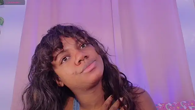 Snapshot of Daphnewalker__ chatting on 18, 5, 2026 Daphnewalker online show from 18, 5, 2026