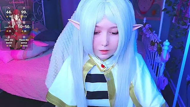 MizukiNoYoru online show from 24, 9, 2025