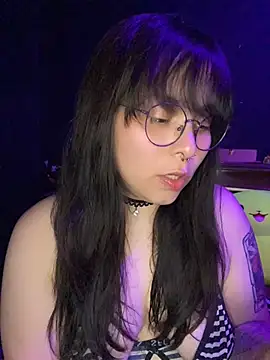 Solo yoss online show from 4, 6, 2026