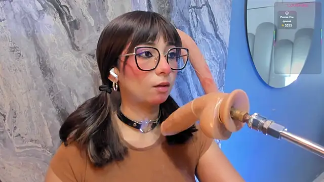 Snapshot of linda_sofi__ chatting on 22, 5, 2026 linda sofi online show from 22, 5, 2026
