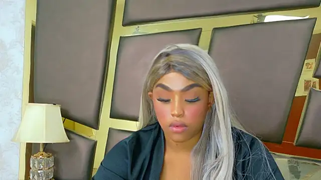 TianahGlow online show from 30, 11, 2025