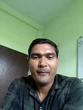 Snapshot of ccuteboyyyy chatting on 22, 9, 2025 ccuteboyyyy online show from 22, 9, 2025