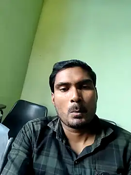 Snapshot of ccuteboyyyy chatting on 16, 10, 2025 ccuteboyyyy online show from 16, 10, 2025