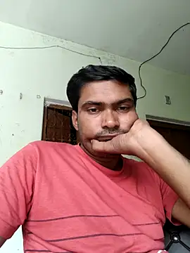 Snapshot of ccuteboyyyy chatting on 12, 10, 2025 ccuteboyyyy online show from 12, 10, 2025