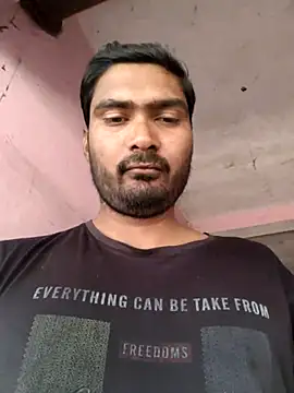 Snapshot of ccuteboyyyy chatting on 7, 3, 2025 ccuteboyyyy online show from 7, 3, 2025