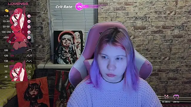 Little kitsune1707 online show from 5, 12, 2025