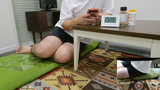 YARASERO-kun online show from 5, 10, 2025