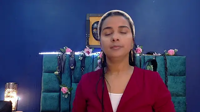 MariamLaraa online show from 22, 3, 2025