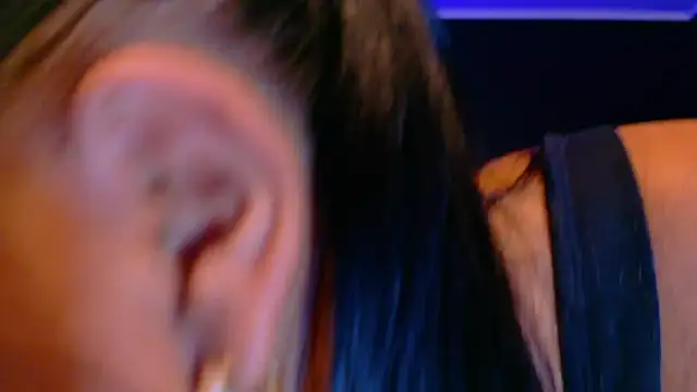 MariamLaraa online show from 23, 10, 2025