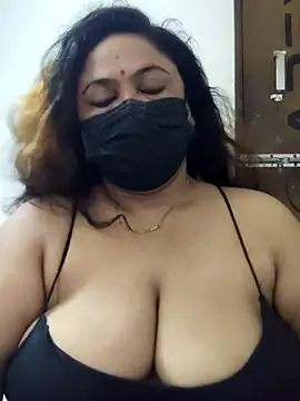 Snapshot of rani130 chatting on 13, 7, 2026 rani130 online show from 13, 7, 2026