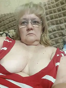 Snapshot of Violet5364 chatting on 8, 7, 2026 Violet5364 online show from 8, 7, 2026