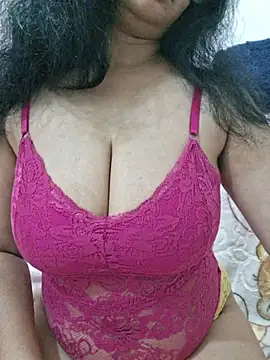 Snapshot of Jassi_Does chatting on 1, 7, 2026 Jassi Does online show from 1, 7, 2026