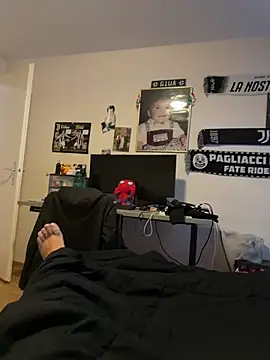 Sex-10-10 online show from 5, 11, 2025