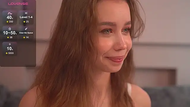 Snapshot of _Spring_Day_ chatting on 2, 3, 2025 Spring Day online show from 2, 3, 2025