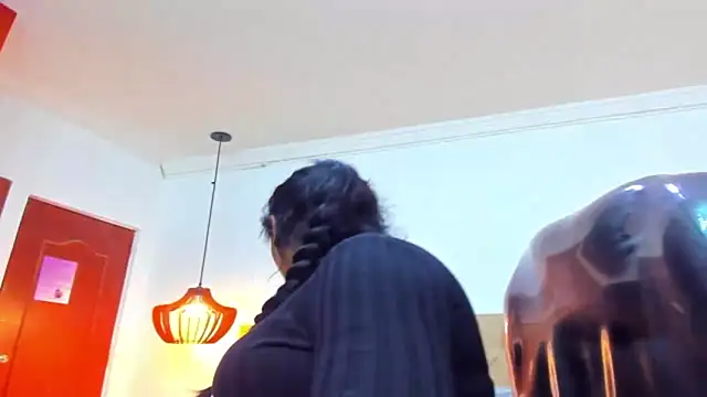 emma purple  online show from 23, 9, 2025