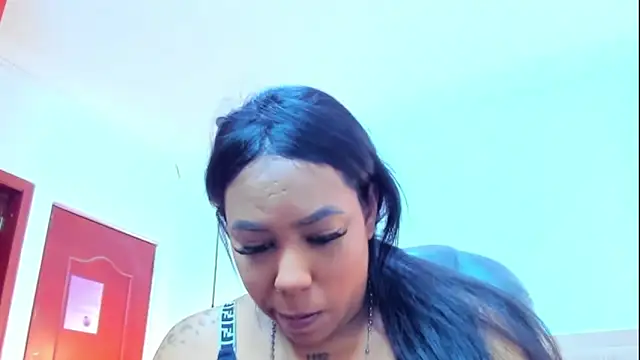 emma purple  online show from 8, 9, 2025