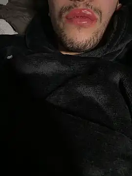 yaxxx03 online show from 4, 12, 2025