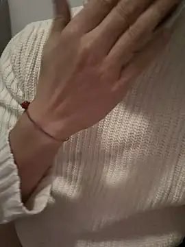 yaxxx03 online show from 29, 10, 2025