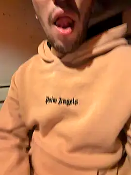 yaxxx03 online show from 23, 10, 2025