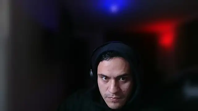 Snapshot of Andresbogota11 chatting on 14, 7, 2026 Andresbogota11 online show from 14, 7, 2026