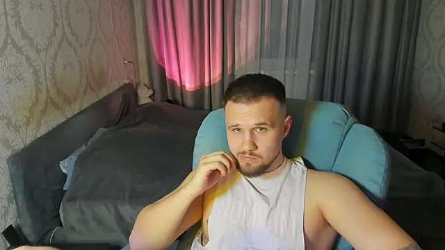 Snapshot of Vladik_b chatting on 28, 5, 2026 Vladik b online show from 28, 5, 2026