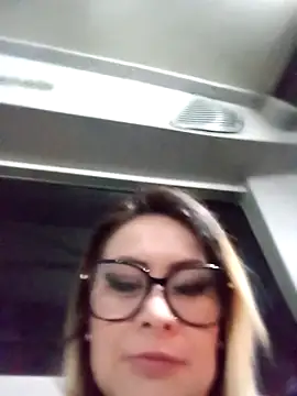 Snapshot of CandieGilson__ chatting on 21, 11, 2025 CandieGilson online show from 21, 11, 2025