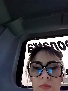 Snapshot of CandieGilson__ chatting on 18, 9, 2025 CandieGilson online show from 18, 9, 2025