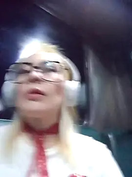 CandieGilson   online show from 14, 2, 2026