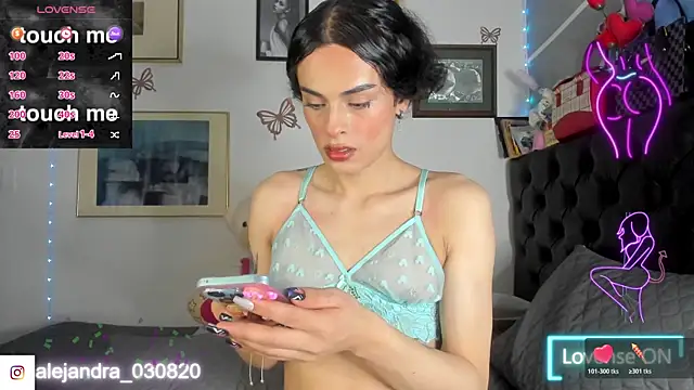 Meghan hott online show from 5, 11, 2025