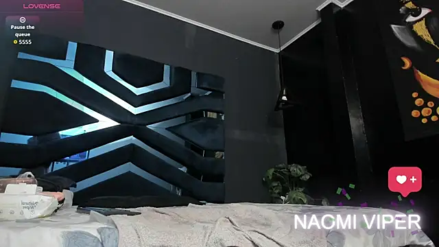 Snapshot of Naomii_Viper chatting on 20, 4, 2026 Naomii Viper online show from 20, 4, 2026