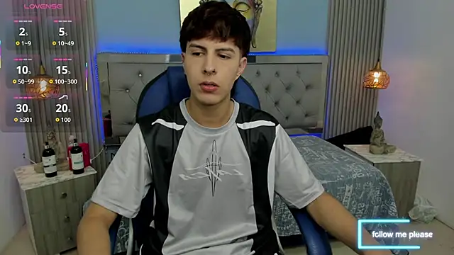 Estiv18  online show from 30, 11, 2025