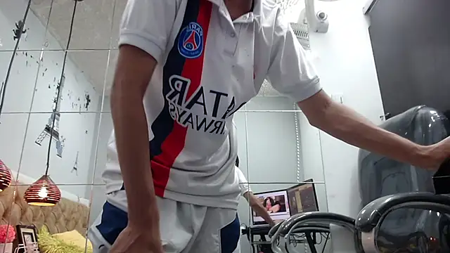 Estiv18  online show from 22, 3, 2025