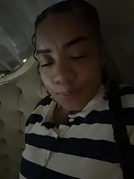kendrakaramelo online show from 7, 6, 2026