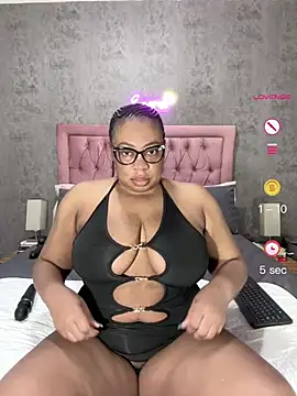 VixenRoyaleX online show from 2, 5, 2026
