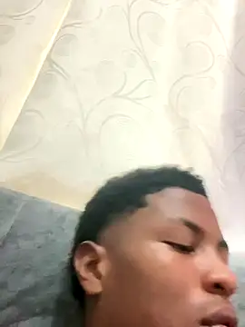 Snapshot of Bichorro chatting on 3, 10, 2025 Bichorro online show from 3, 10, 2025