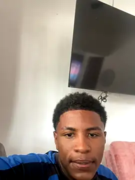 Snapshot of Bichorro chatting on 30, 9, 2025 Bichorro online show from 30, 9, 2025