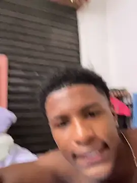 Snapshot of Bichorro chatting on 8, 10, 2025 Bichorro online show from 8, 10, 2025