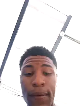 Snapshot of Bichorro chatting on 13, 10, 2025 Bichorro online show from 13, 10, 2025