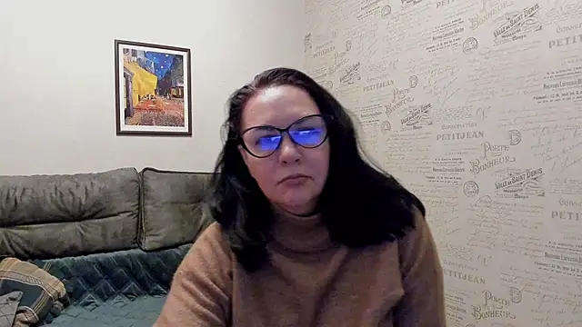 Mamakissymissy online show from 12, 2, 2025