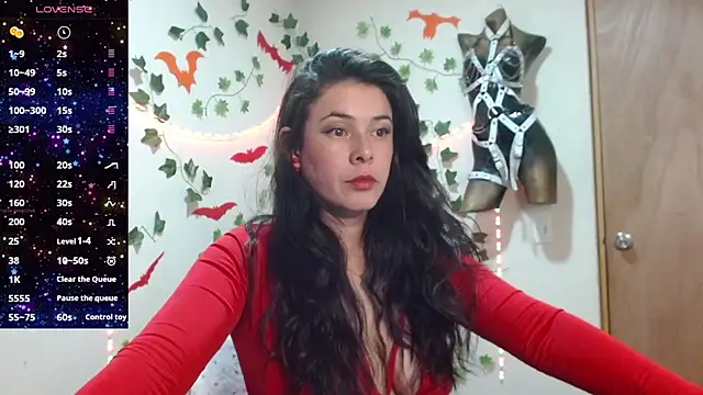 SamanthaGreen- online show from 10, 10, 2025