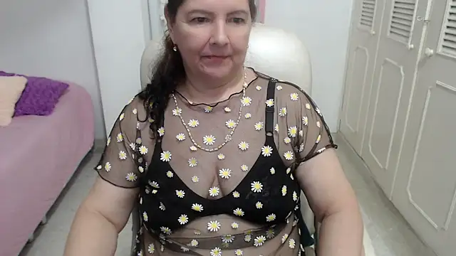leonela 69 online show from 5, 7, 2026