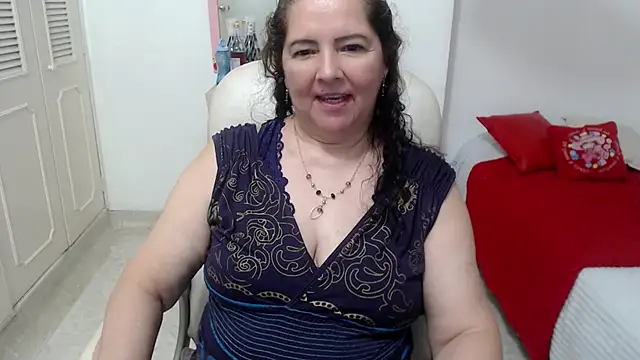 leonela 69 online show from 6, 6, 2026