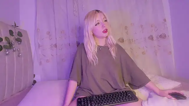 purplelilith3 online show from 28, 9, 2025