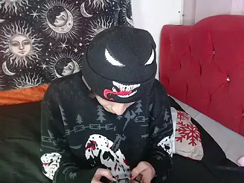 Alien Twink online show from 8, 10, 2025