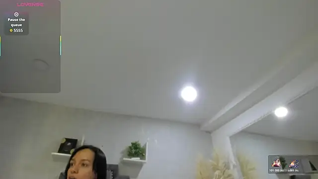 EmiliaRose  online show from 13, 4, 2026