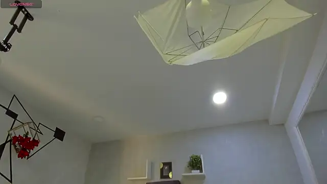 EmiliaRose  online show from 4, 11, 2025