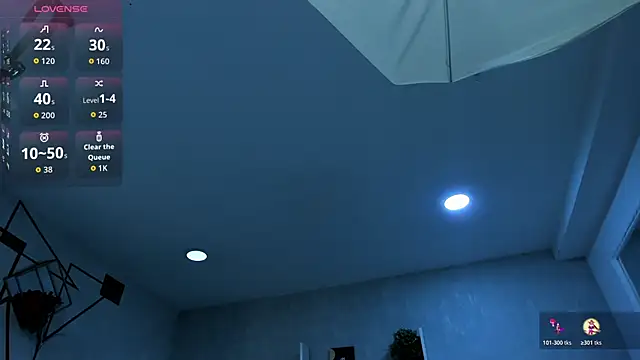 EmiliaRose  online show from 27, 10, 2025